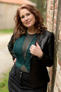 plus-size-shooting-4