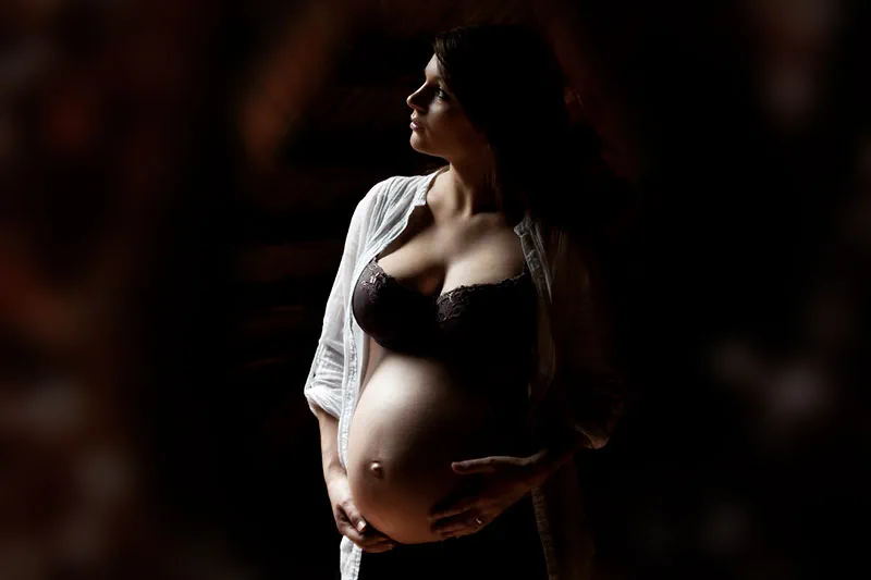 babybauch-shooting-schwangerschaftsbilder-fotograf-bielefeld